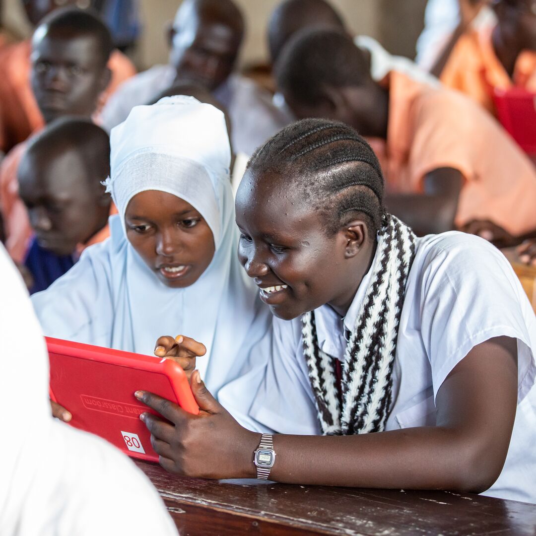 Ratio 1_1-Instant Network Schools Connected Education 2 Vodafone Foundation – Instant Network Schools
